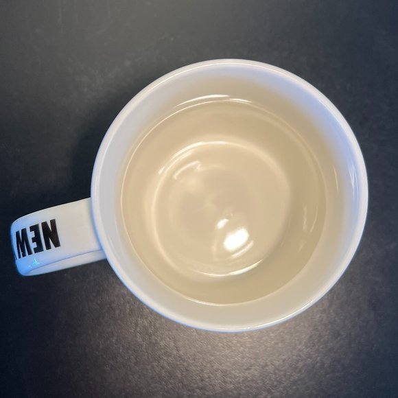 City Merchandise NEW YORK CITY Souvenir Bone China Mug with Skyline & Landmarks - Picture 6 of 8